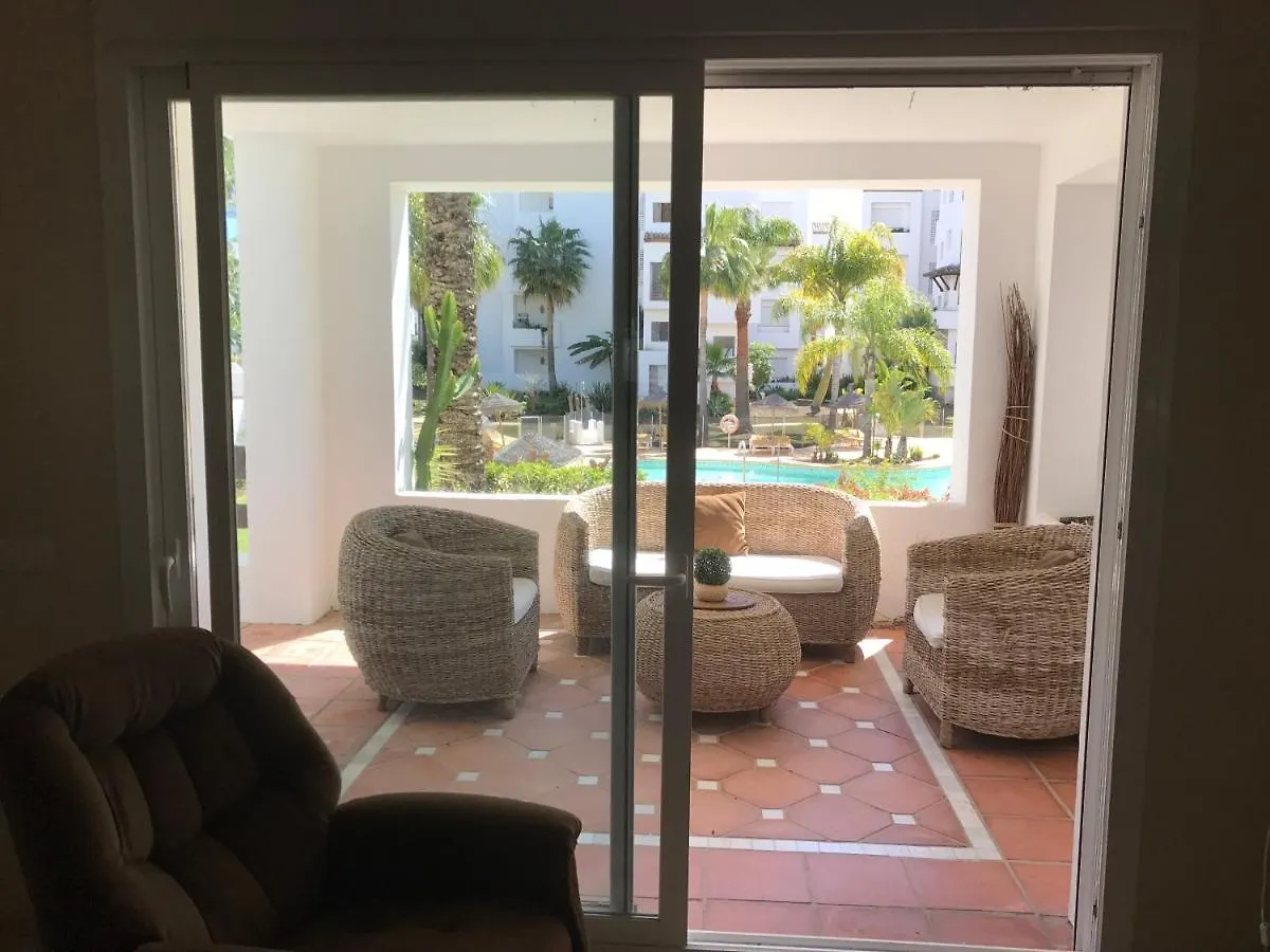 Homestay Costalita Apartment Estepona