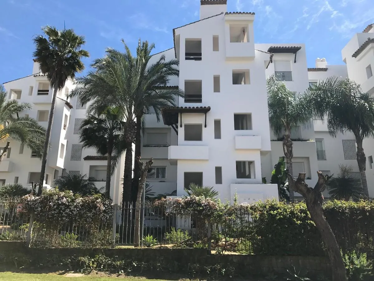 Homestay Costalita Apartment Estepona